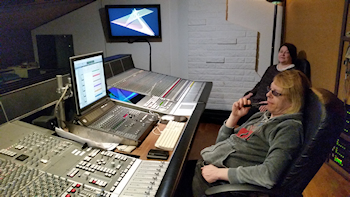 studio-mika.jpg